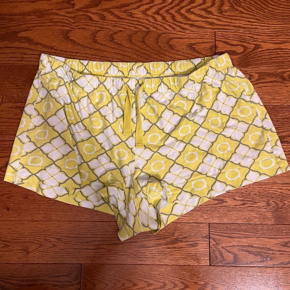 5/$25 - PJ bottom size large